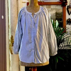 Brand new Beach Lunch Lounge brand top
